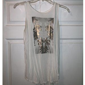 Old Navy Graphic tank top